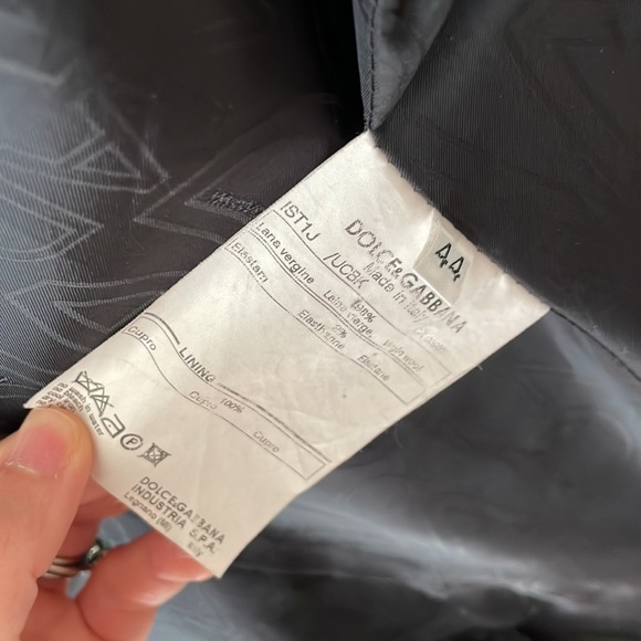 Dolce and Gabanna Blazer Size 44 - Picture 4 of 7